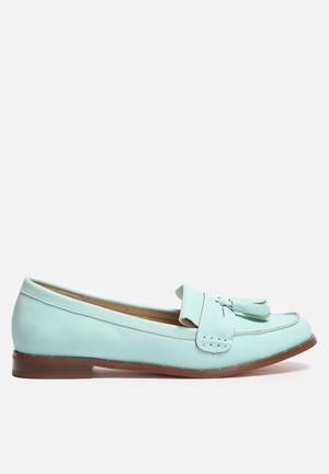 Pumps & Flats Online | Buy Brogues + Pointed Shoes | Superbalist