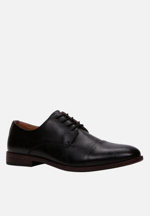 call it spring men's formal shoes