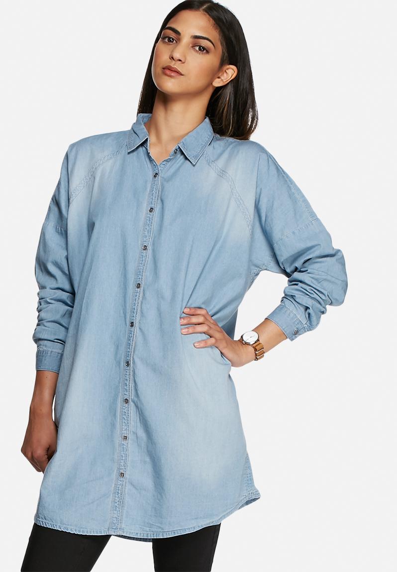 Vu oversized denim shirt - light blue denim VILA Shirts | Superbalist.com