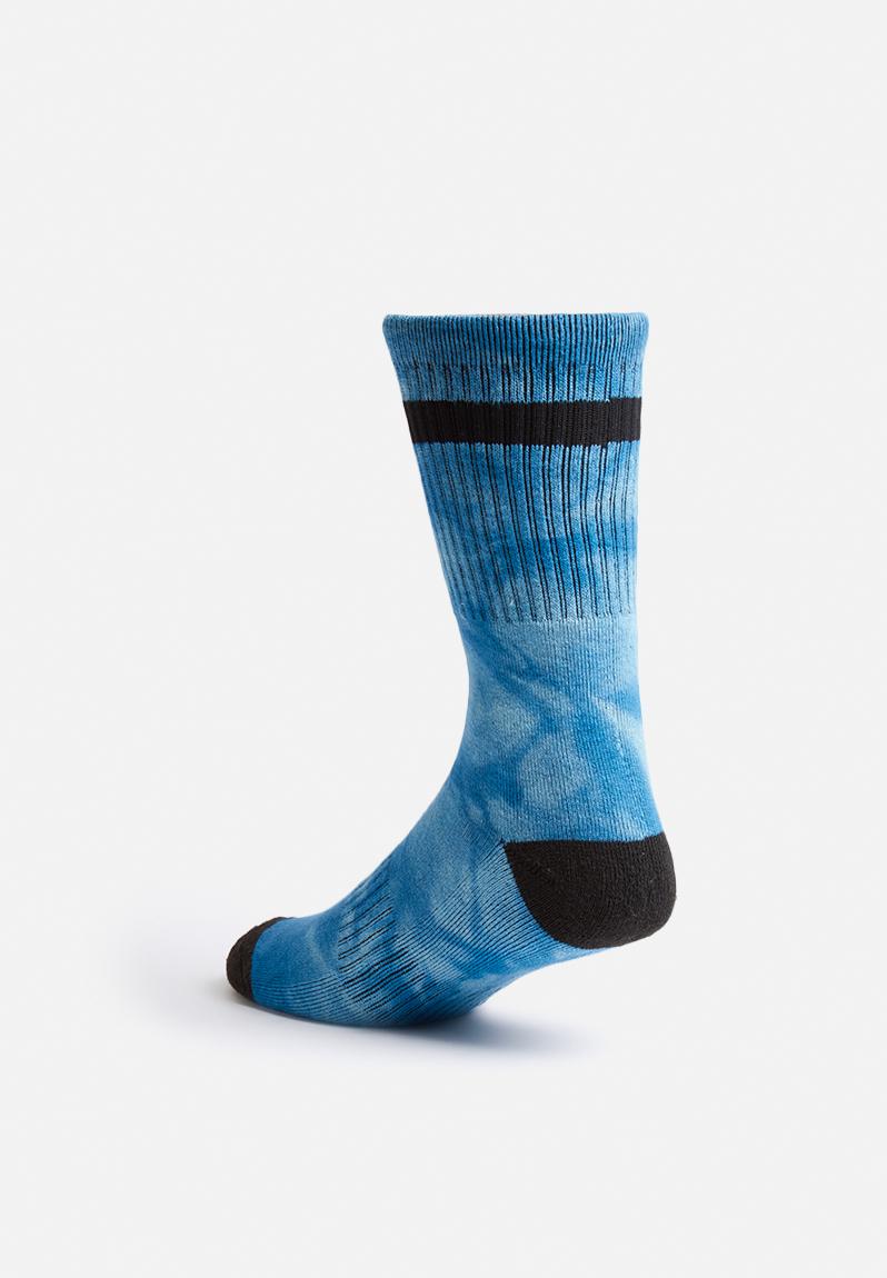properly tied socks