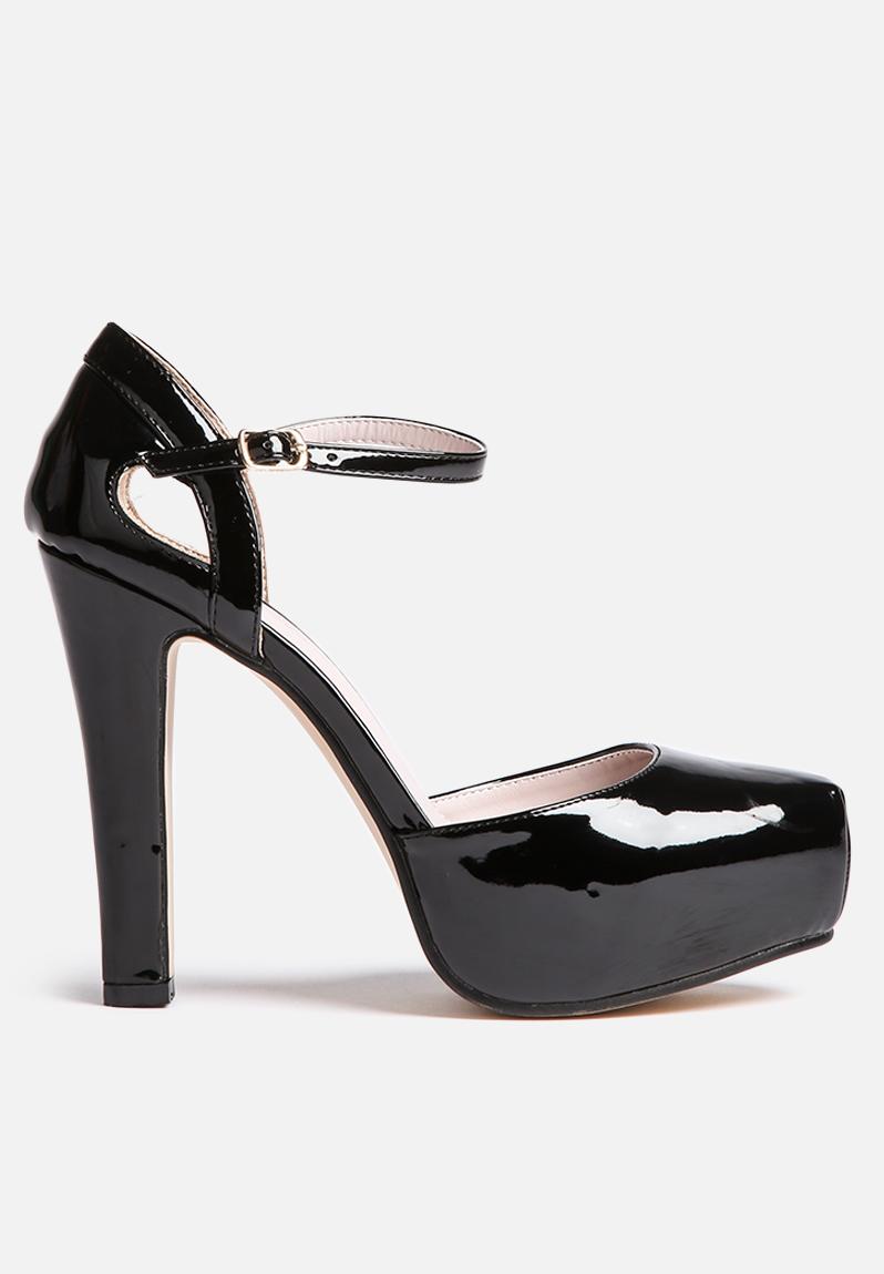 L100287PATENT ANKLE STRAP BLACK Sissy Boy Heels