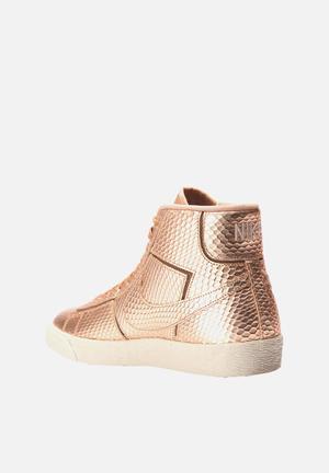 nike blazer bronze