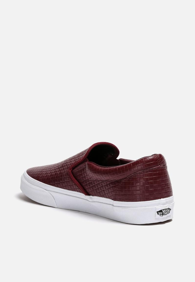 Classic Slip-On - MAROON Vans Sneakers | Superbalist.com